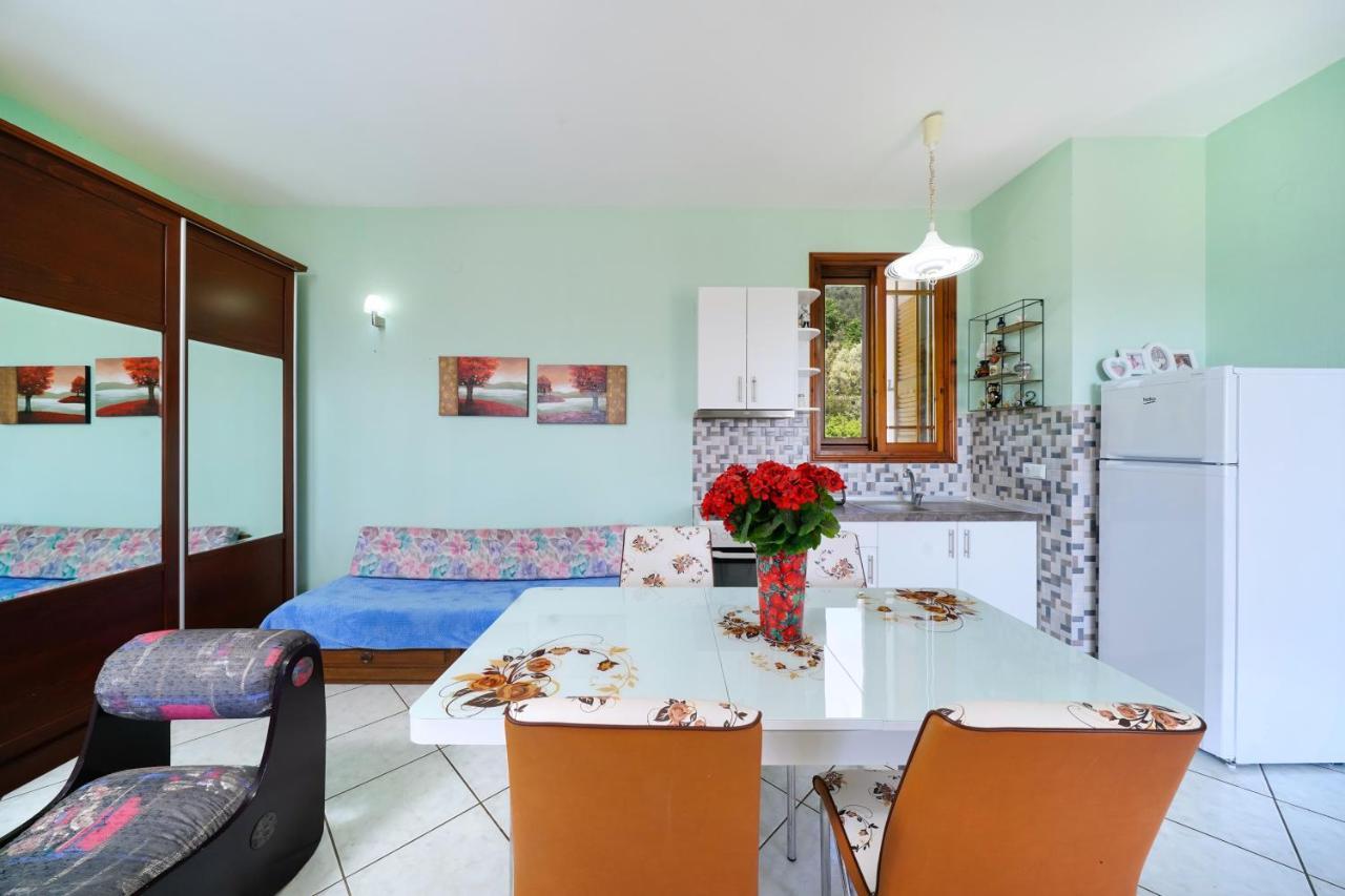 Villa Melina 2 코이니라 외부 사진