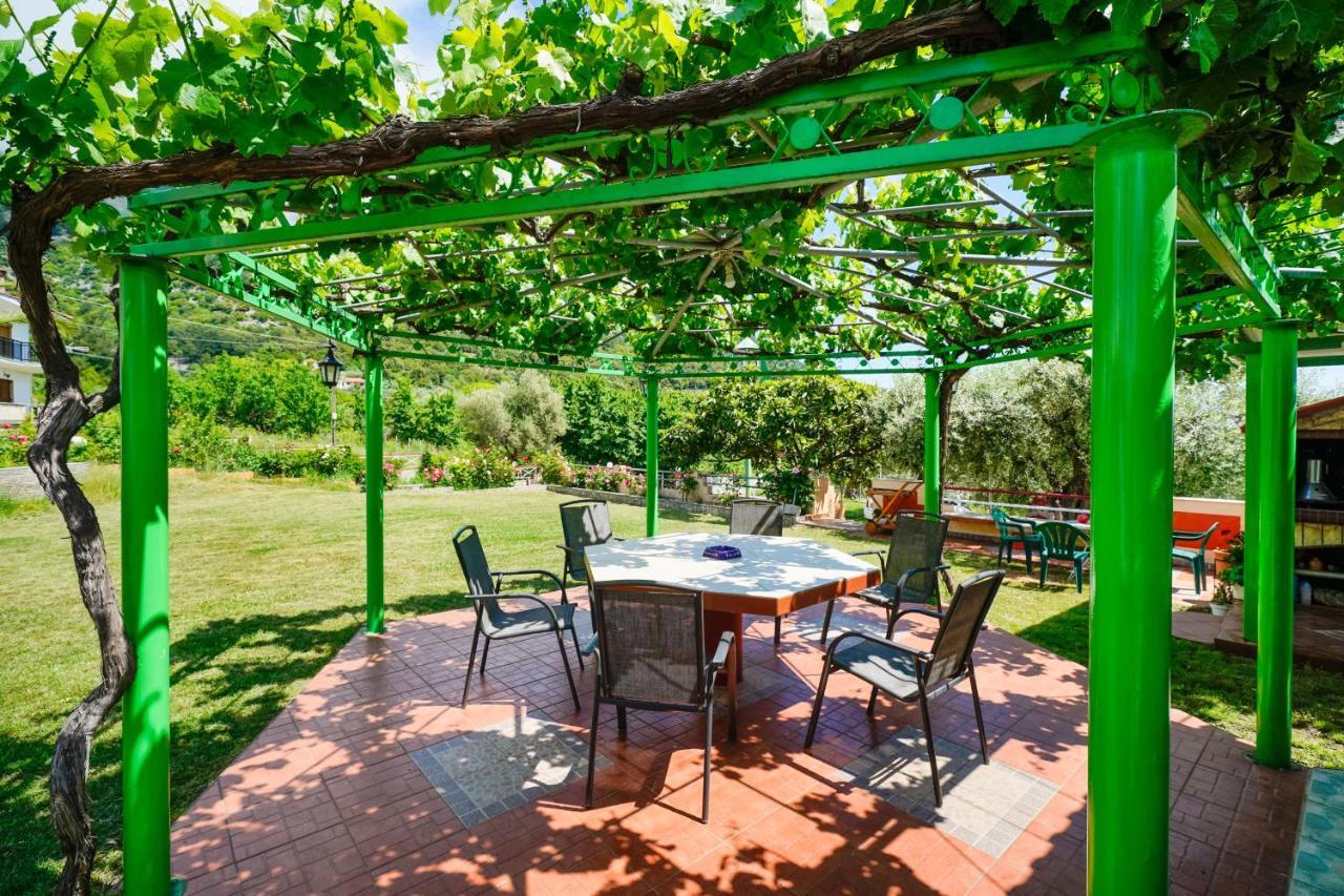 Villa Melina 2 코이니라 외부 사진